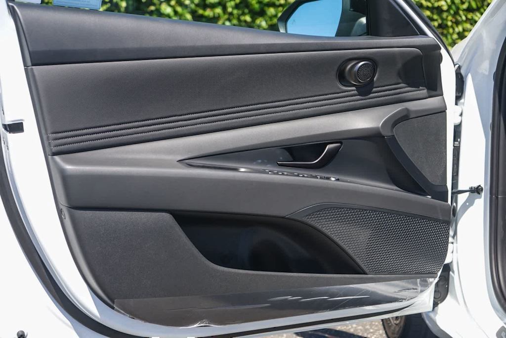 Thumbnail: 2026 Hyundai Elantra - 25