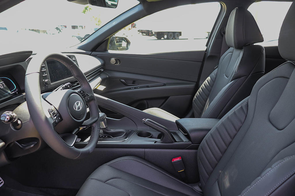 Thumbnail: 2026 Hyundai Elantra - 11