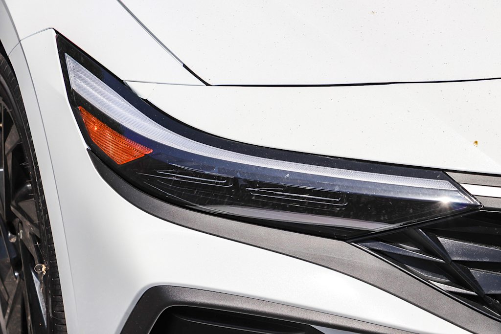 Thumbnail: 2026 Hyundai Elantra - 18