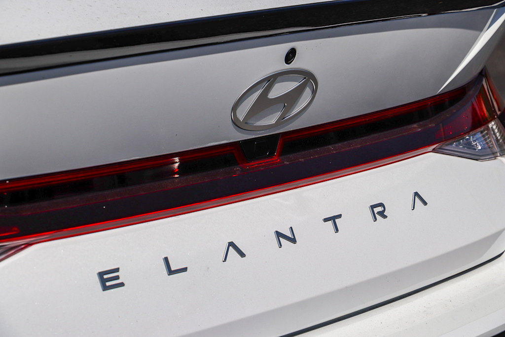 Thumbnail: 2026 Hyundai Elantra - 6