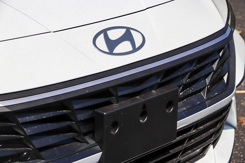 Thumbnail: 2026 Hyundai Elantra - 19