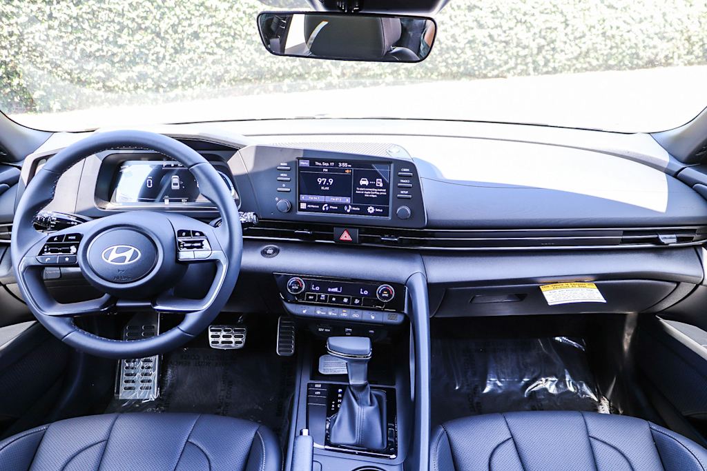 Thumbnail: 2026 Hyundai Elantra - 2