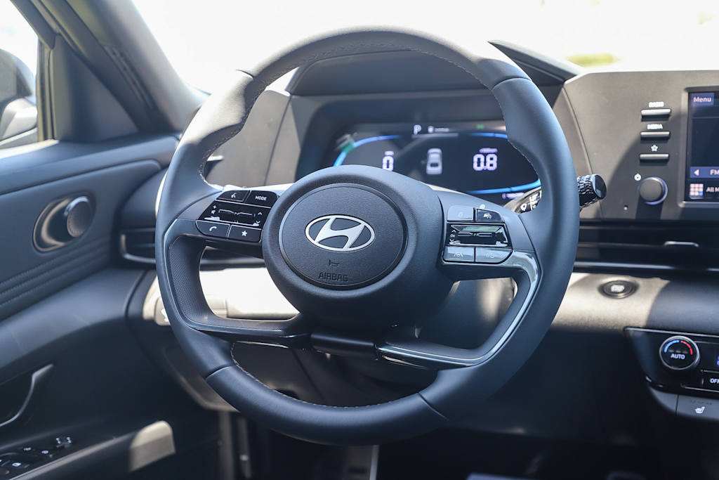 Thumbnail: 2026 Hyundai Elantra - 9