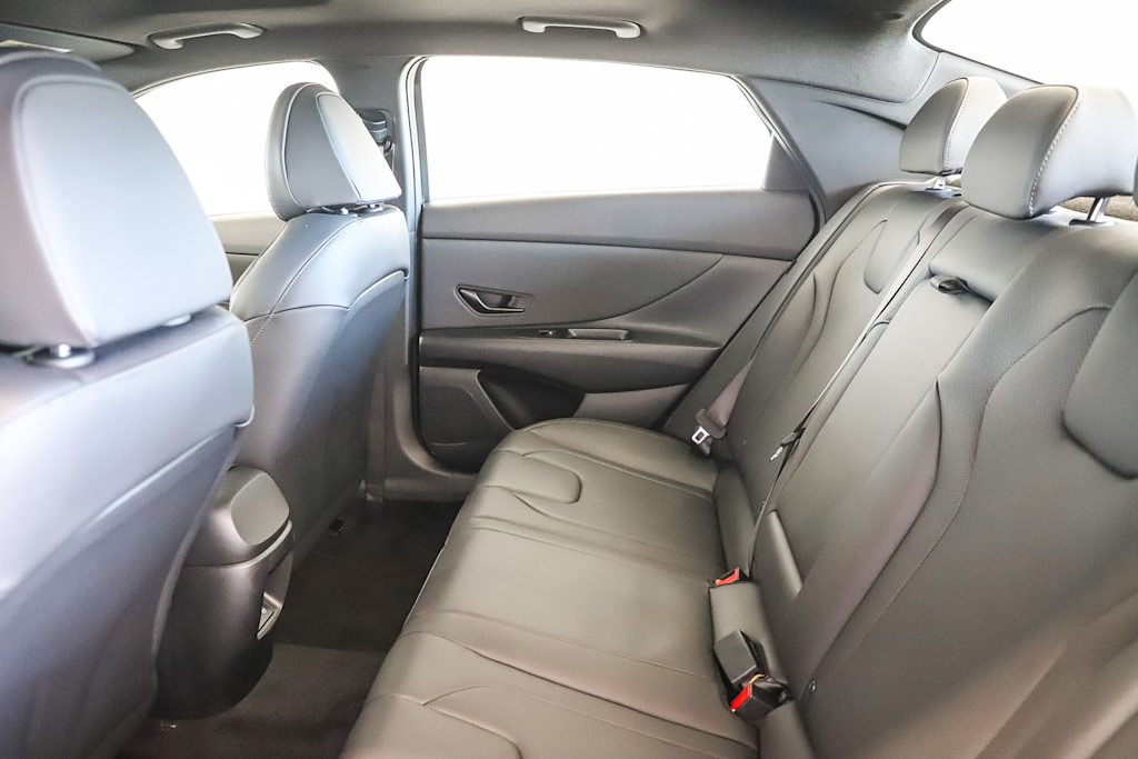 Thumbnail: 2026 Hyundai Elantra - 12
