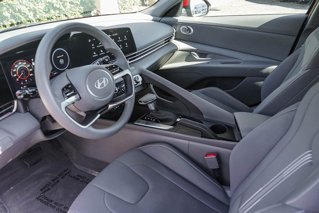Thumbnail: 2024 Hyundai Elantra - 13