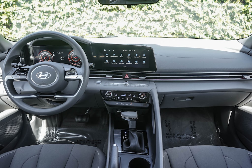 Thumbnail: 2024 Hyundai Elantra - 2