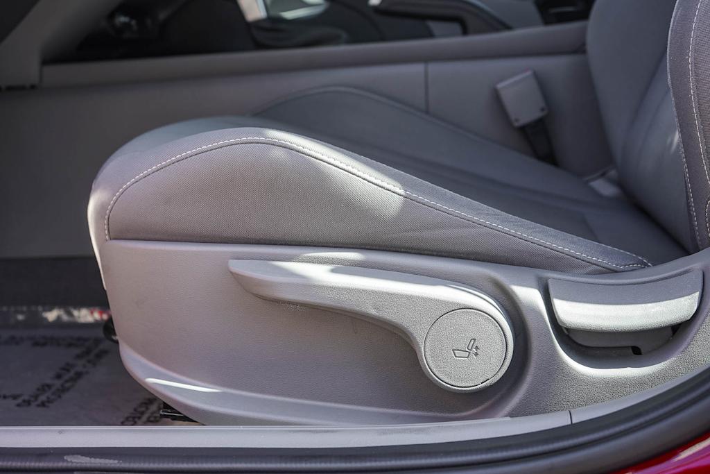Thumbnail: 2024 Hyundai Elantra - 26
