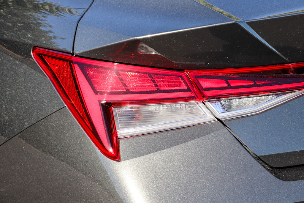 Thumbnail: 2026 Hyundai Elantra - 21