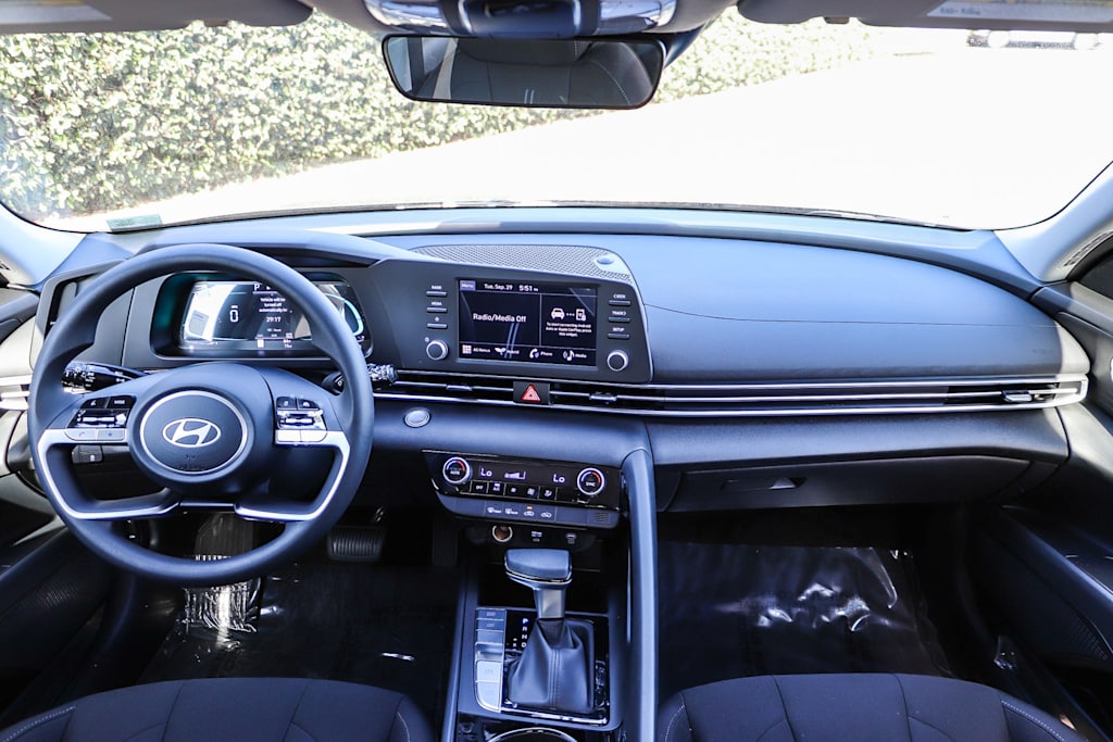 Thumbnail: 2026 Hyundai Elantra - 2