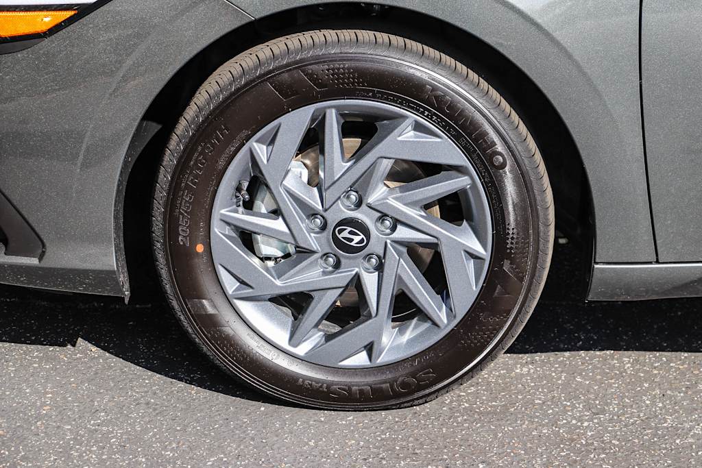 Thumbnail: 2026 Hyundai Elantra - 7