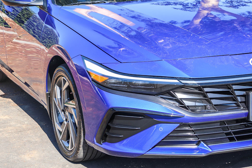 Thumbnail: 2024 Hyundai Elantra - 19
