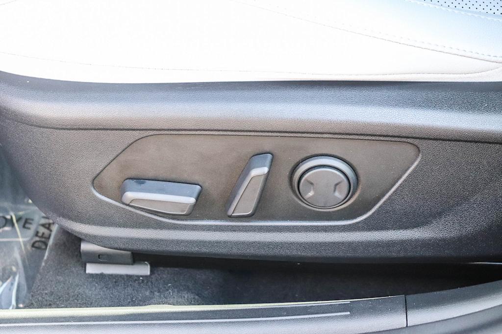 Thumbnail: 2024 Hyundai Elantra - 26