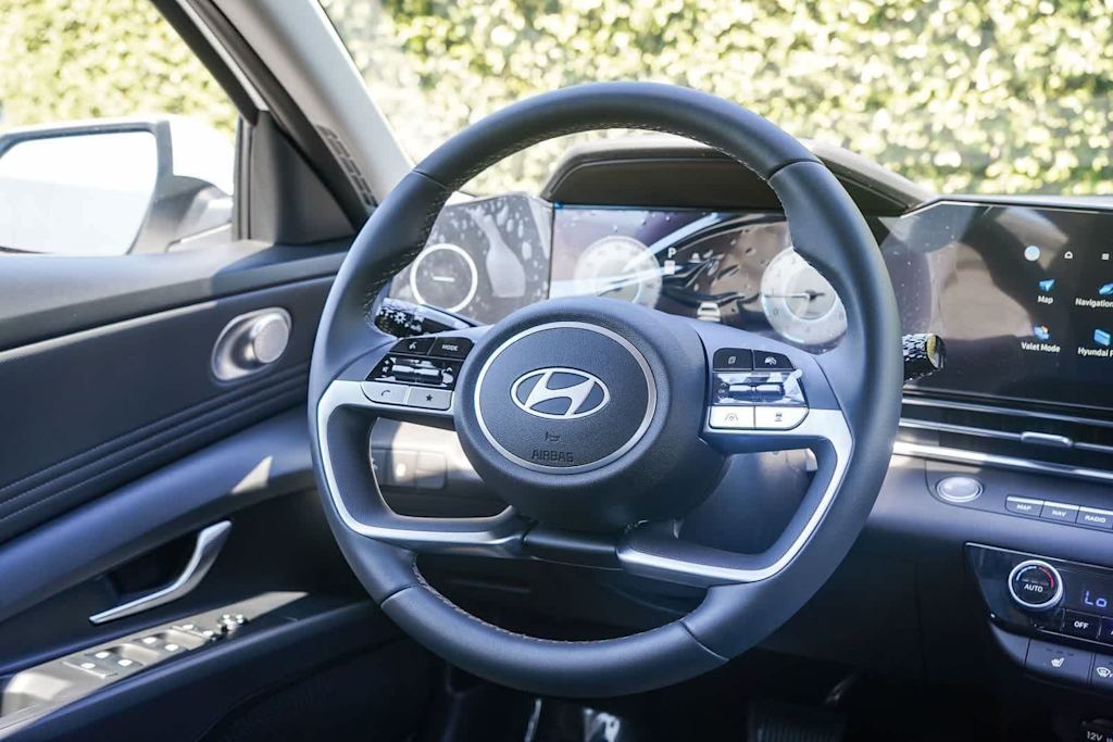 Thumbnail: 2026 Hyundai Elantra - 7