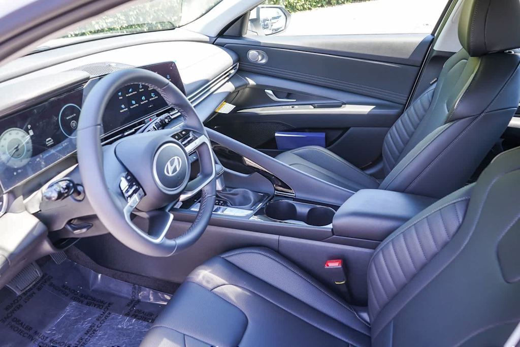 Thumbnail: 2026 Hyundai Elantra - 9