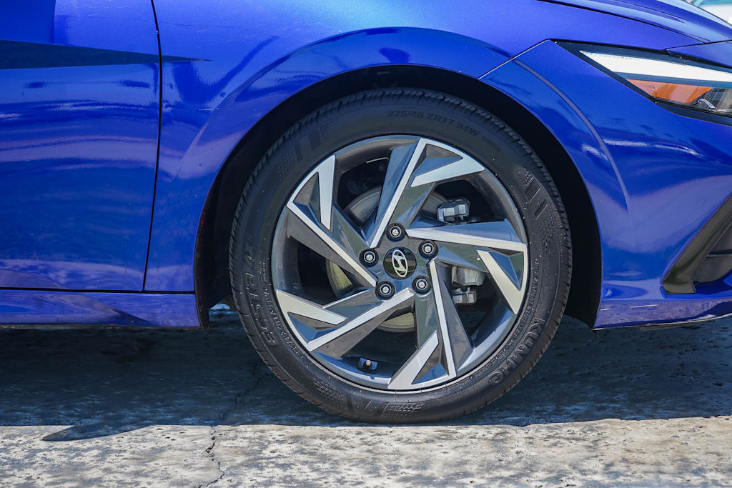 Thumbnail: 2024 Hyundai Elantra - 21