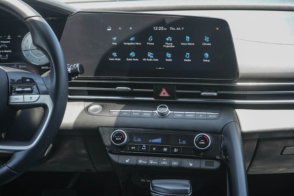 Thumbnail: 2024 Hyundai Elantra - 13