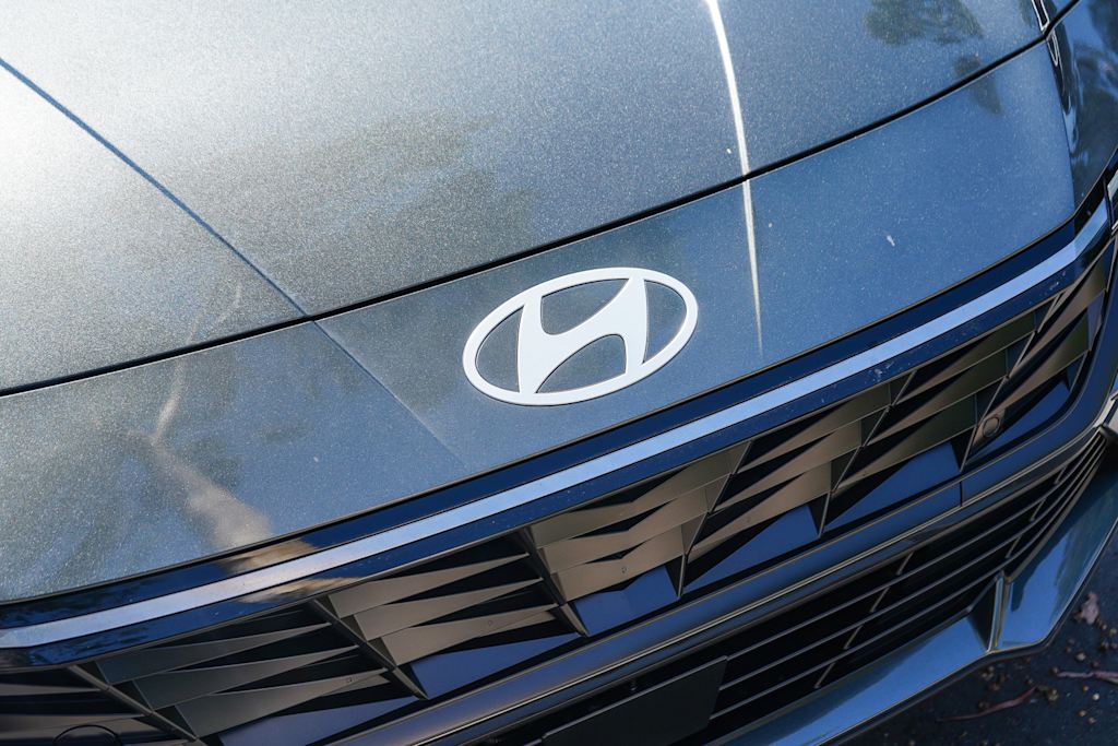 Thumbnail: 2026 Hyundai Elantra - 6