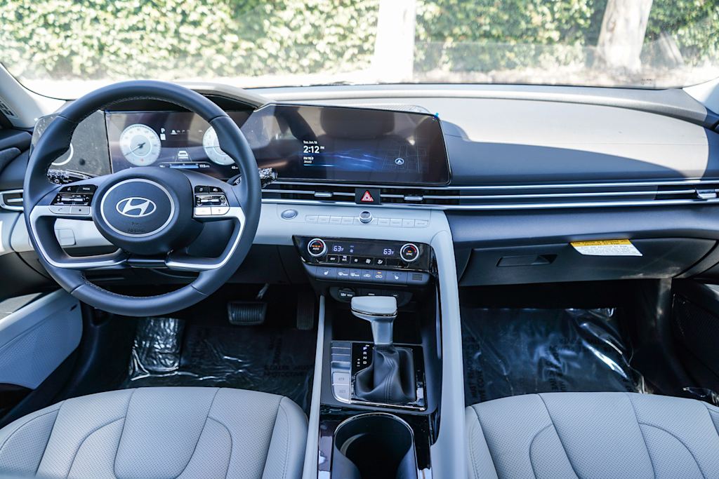 Thumbnail: 2026 Hyundai Elantra - 2