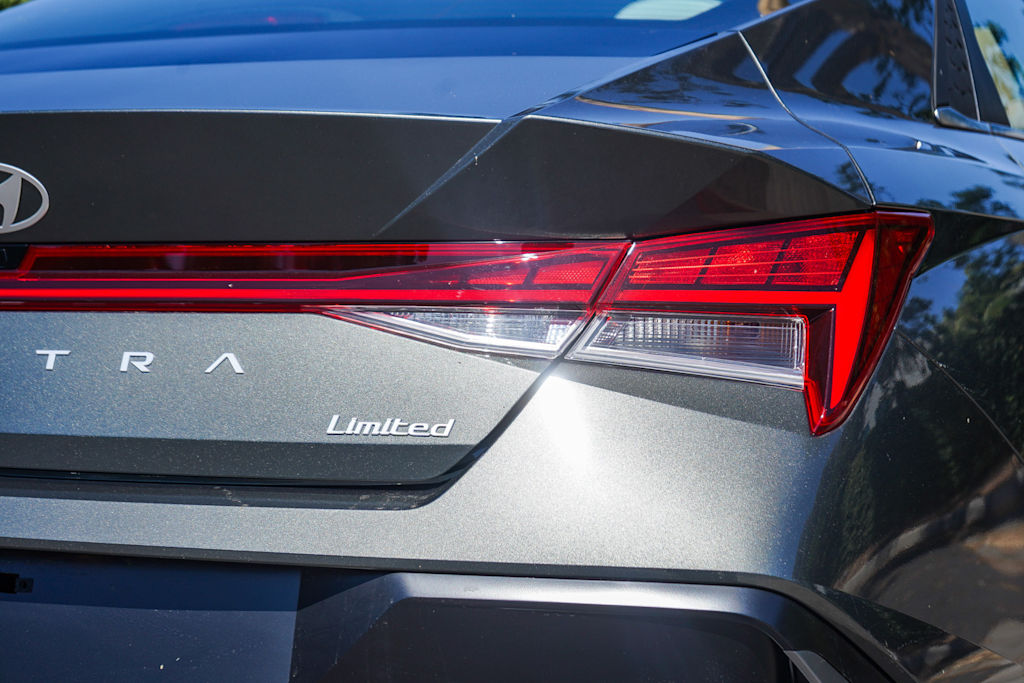 Thumbnail: 2026 Hyundai Elantra - 20
