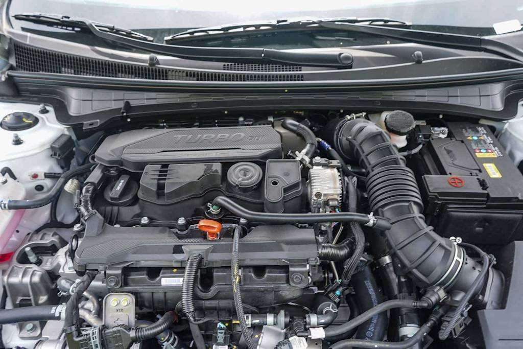 Thumbnail: 2026 Hyundai Elantra - 6