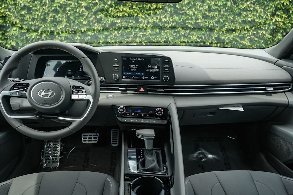 Thumbnail: 2026 Hyundai Elantra - 2