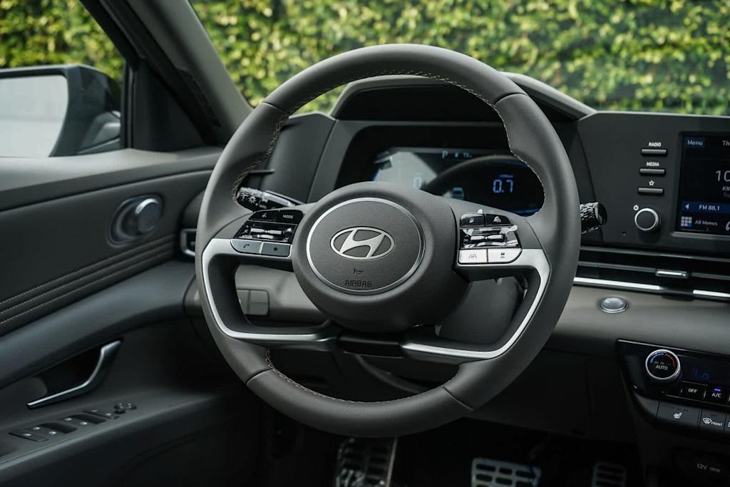 Thumbnail: 2026 Hyundai Elantra - 9