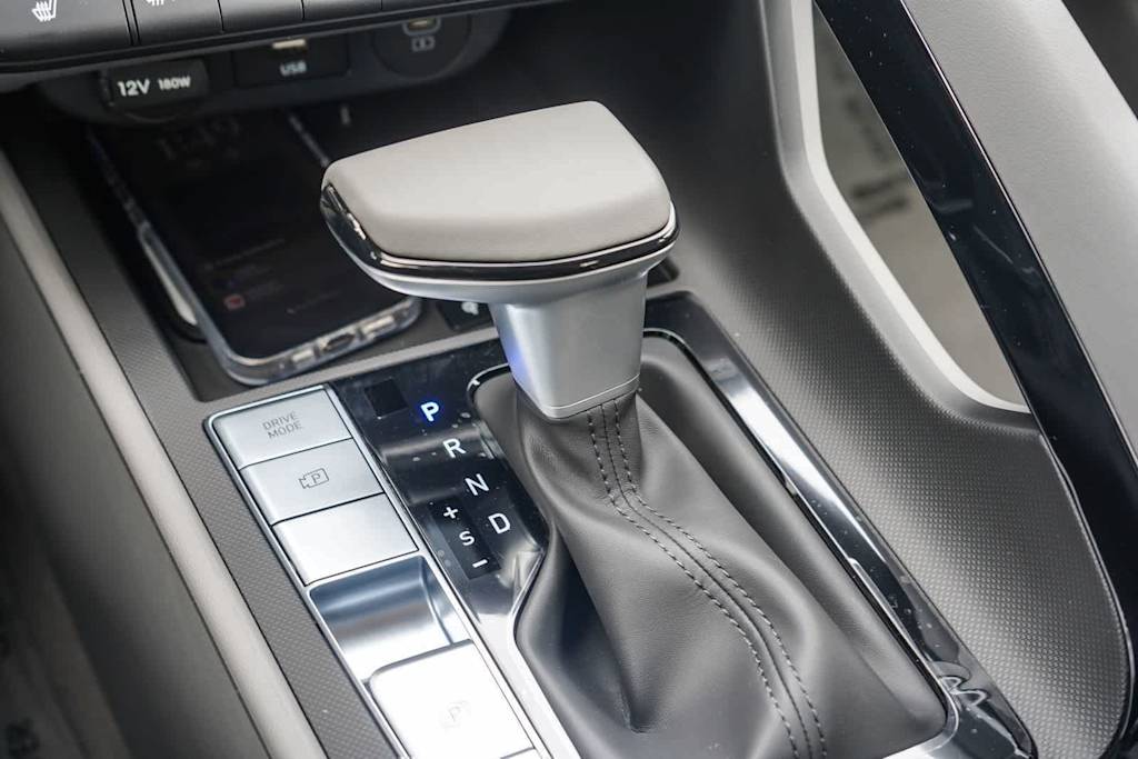 Thumbnail: 2026 Hyundai Elantra - 26