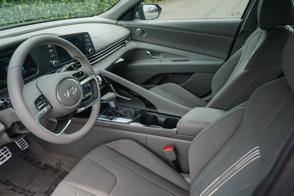Thumbnail: 2026 Hyundai Elantra - 11