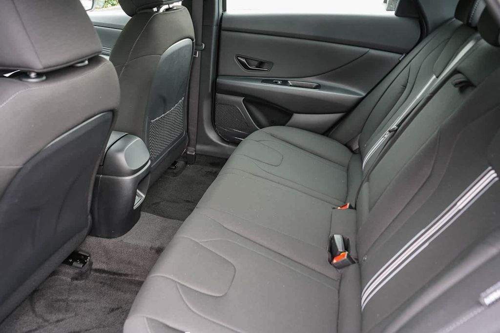Thumbnail: 2026 Hyundai Elantra - 10