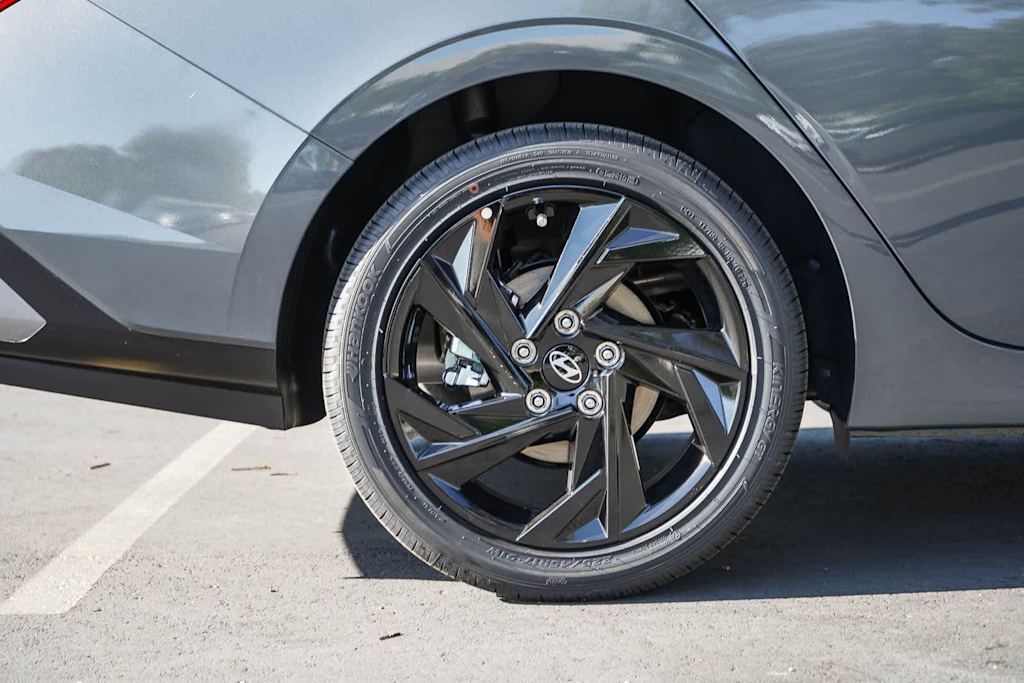 Thumbnail: 2026 Hyundai Elantra - 7