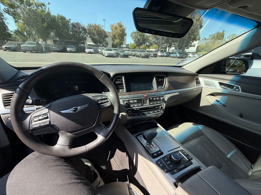 Thumbnail: 2019 Genesis G80 - 2
