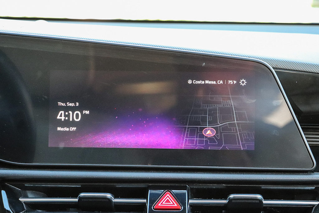 Thumbnail: 2023 Kia Niro - 22