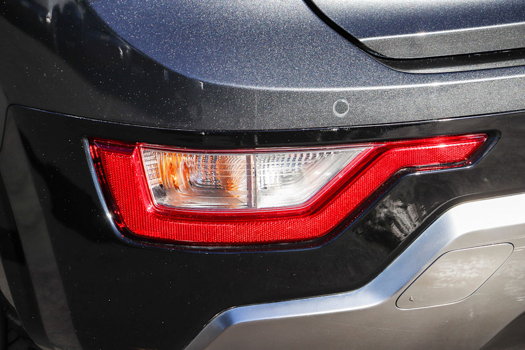 Thumbnail: 2023 Kia Niro - 20