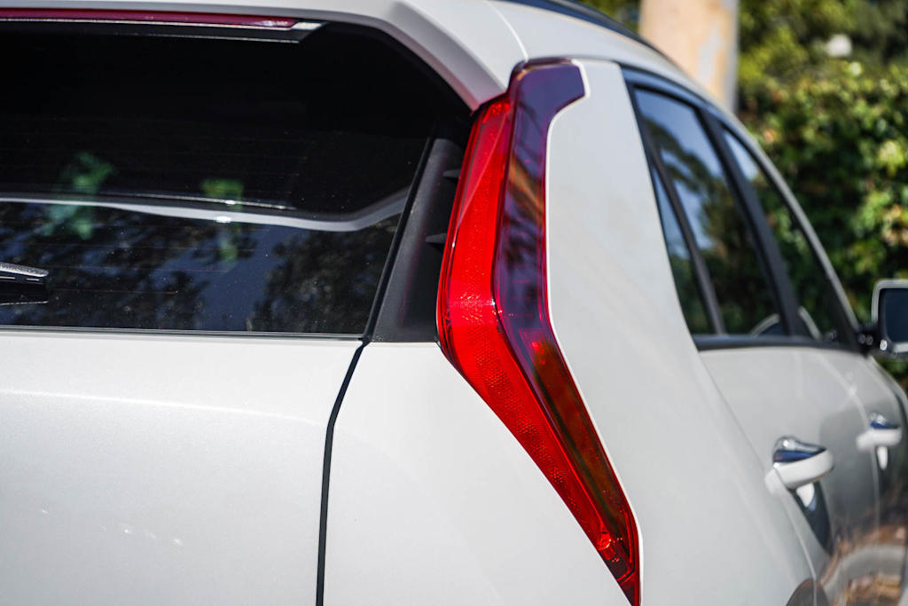 Thumbnail: 2024 Kia Niro - 20