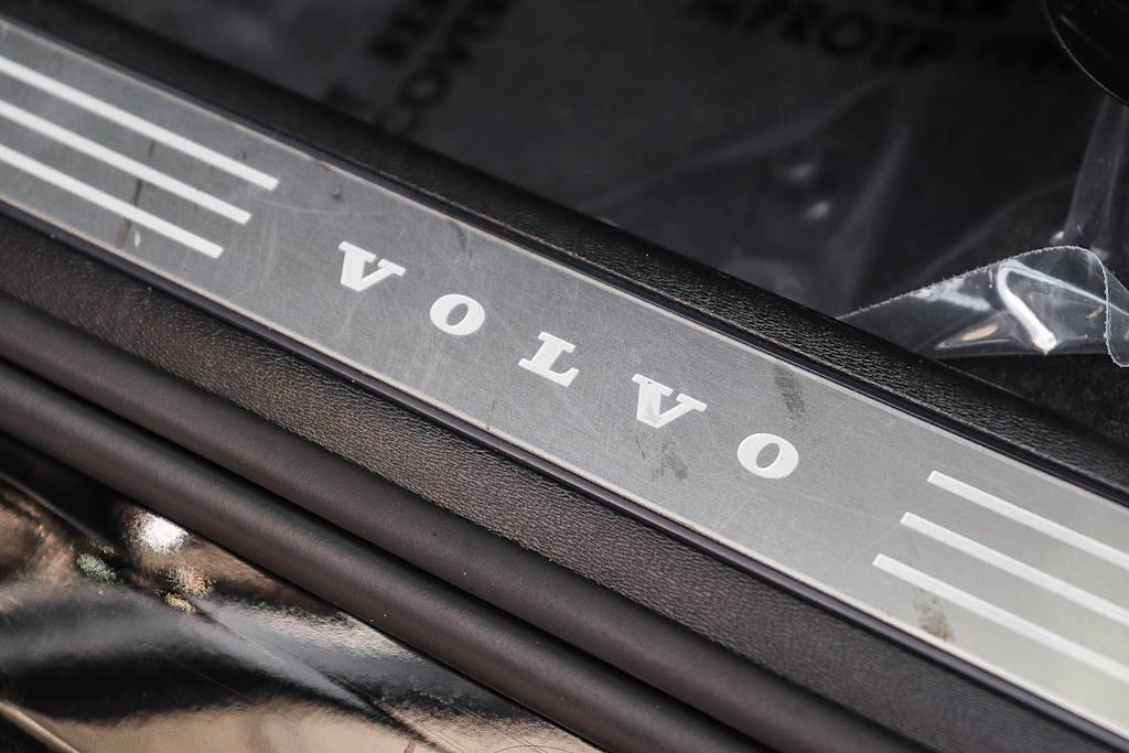 Thumbnail: 2023 Volvo S90 - 27