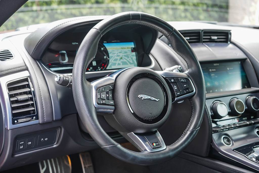 Thumbnail: 2021 Jaguar F-Type - 7