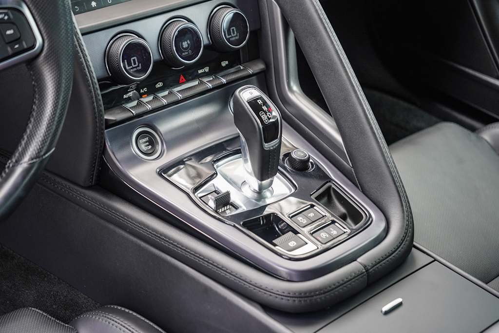 Thumbnail: 2021 Jaguar F-Type - 12