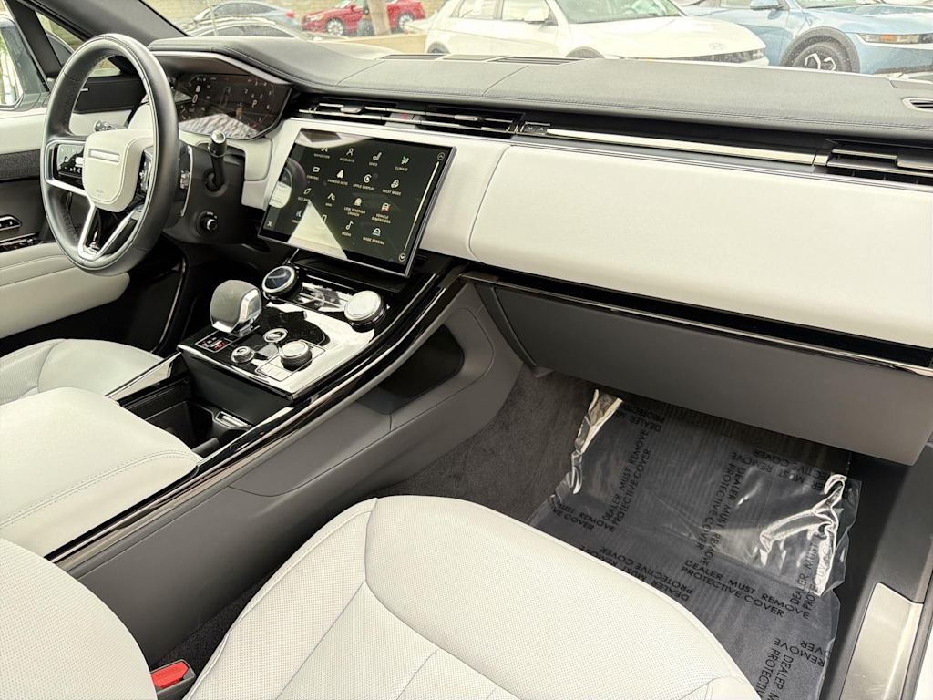 Thumbnail: 2023 Land Rover Range Rover Sport - 13