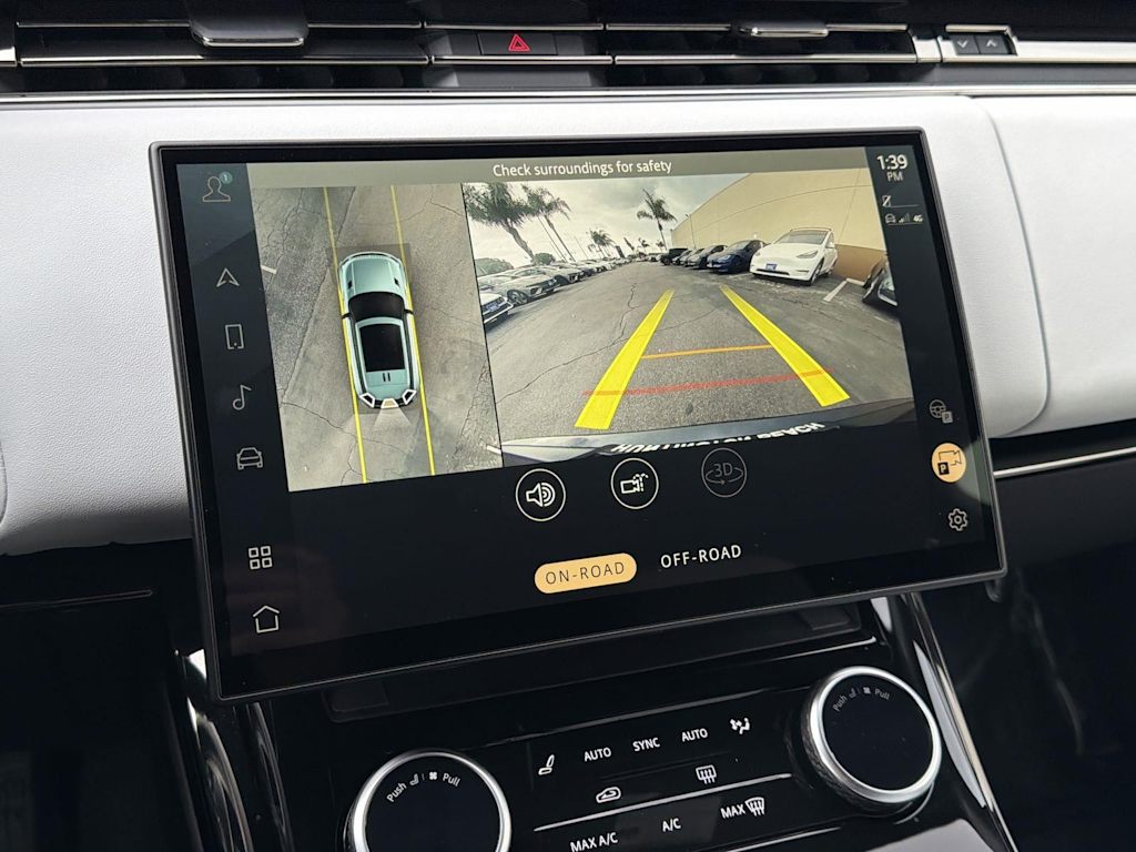 Thumbnail: 2023 Land Rover Range Rover Sport - 25