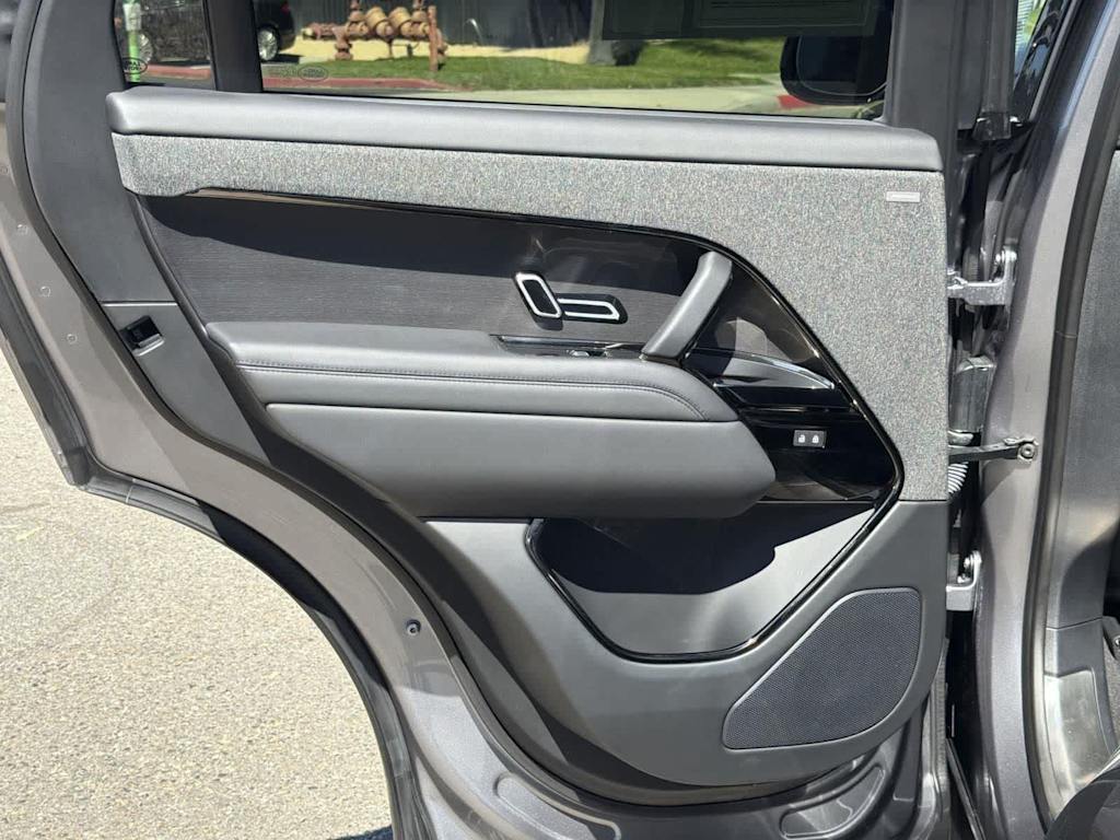 Thumbnail: 2023 Land Rover Range Rover Sport - 30