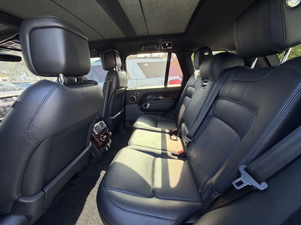 Thumbnail: 2020 Land Rover Range Rover - 5