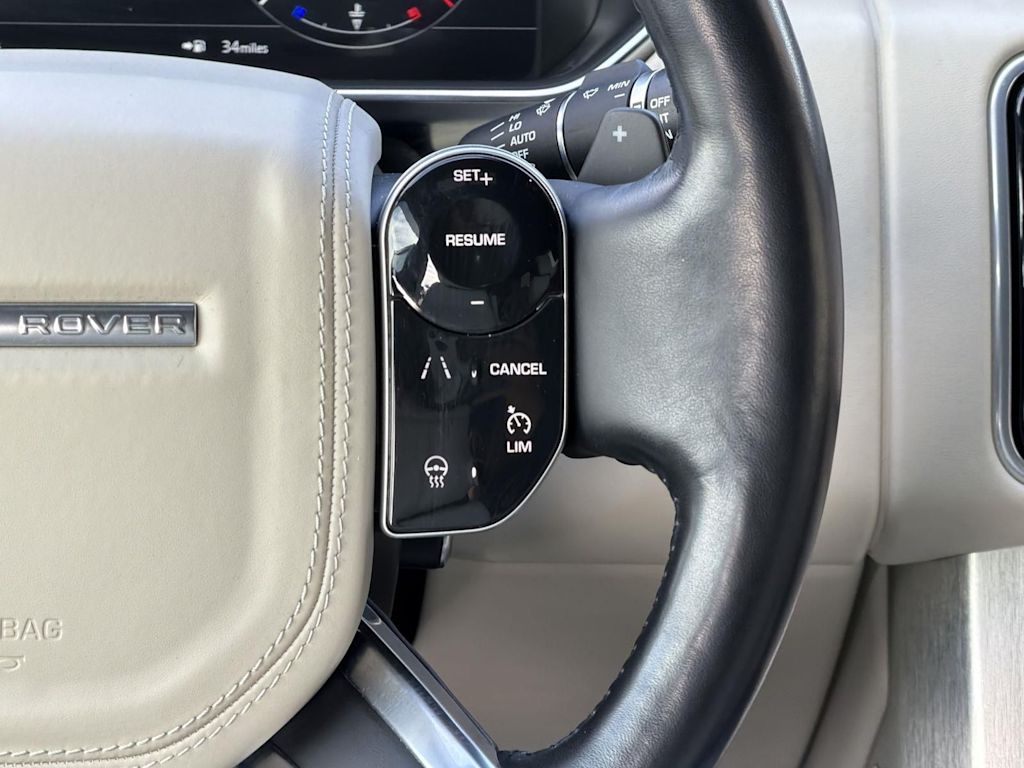 Thumbnail: 2022 Land Rover Range Rover - 23