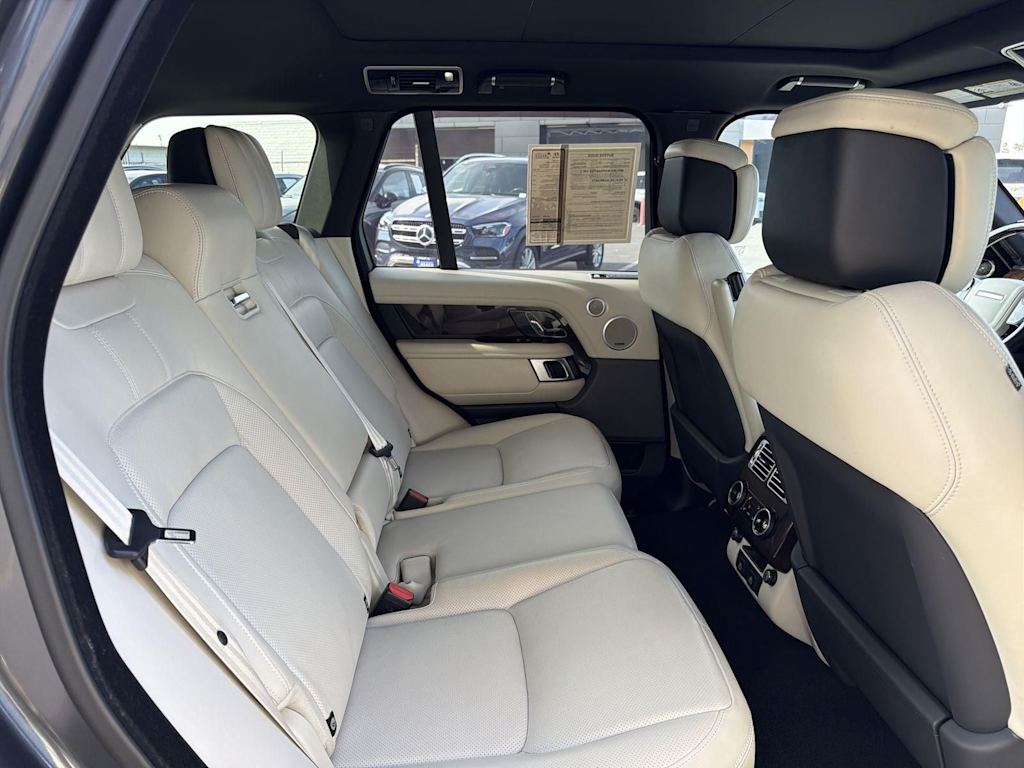 Thumbnail: 2022 Land Rover Range Rover - 35
