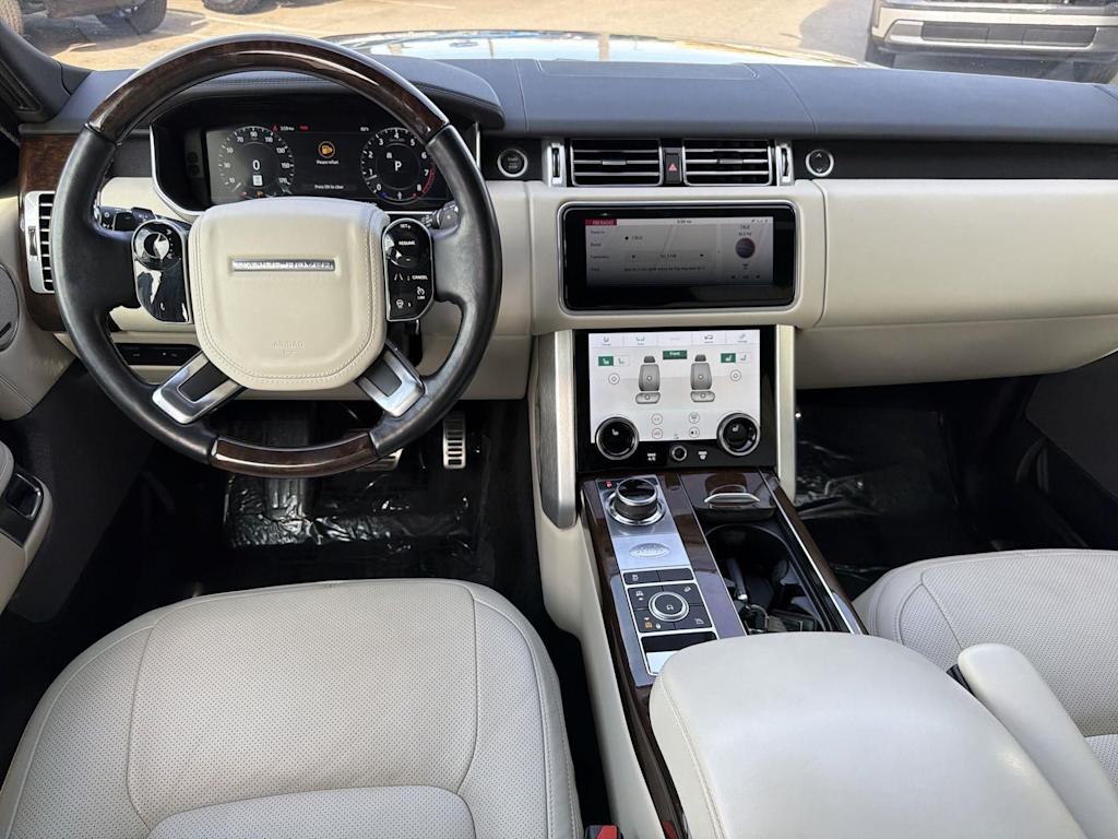 Thumbnail: 2022 Land Rover Range Rover - 2