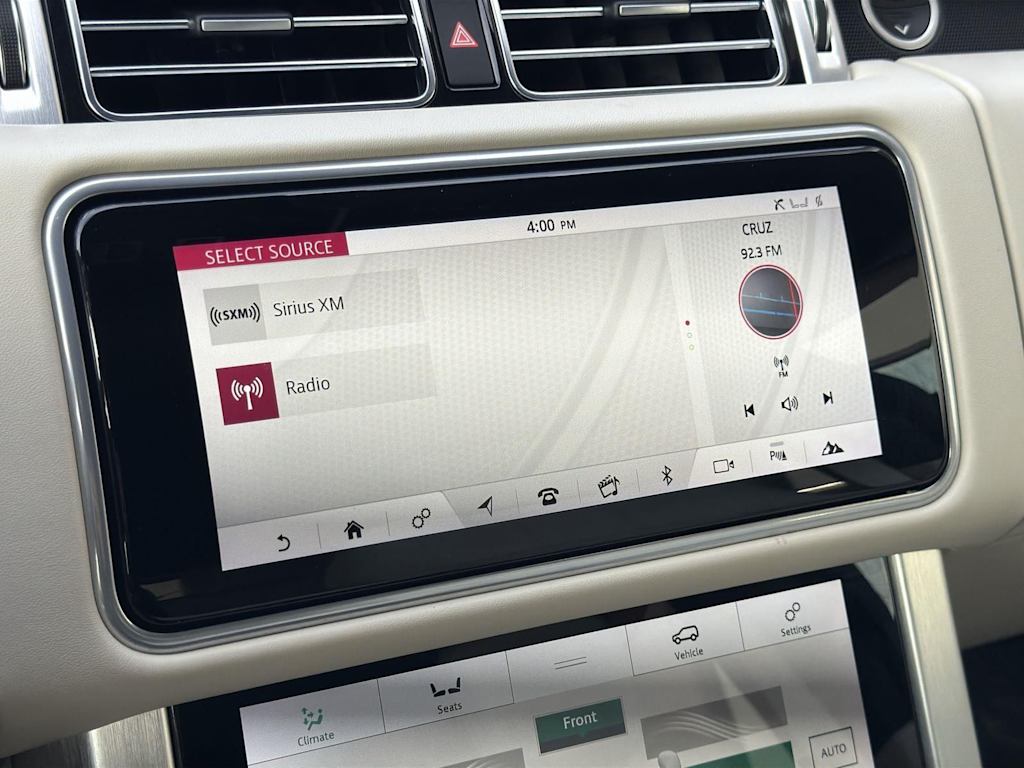 Thumbnail: 2022 Land Rover Range Rover - 27