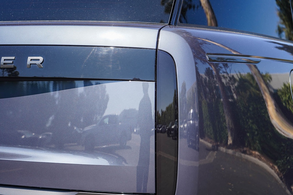 Thumbnail: 2025 Land Rover Range Rover - 5