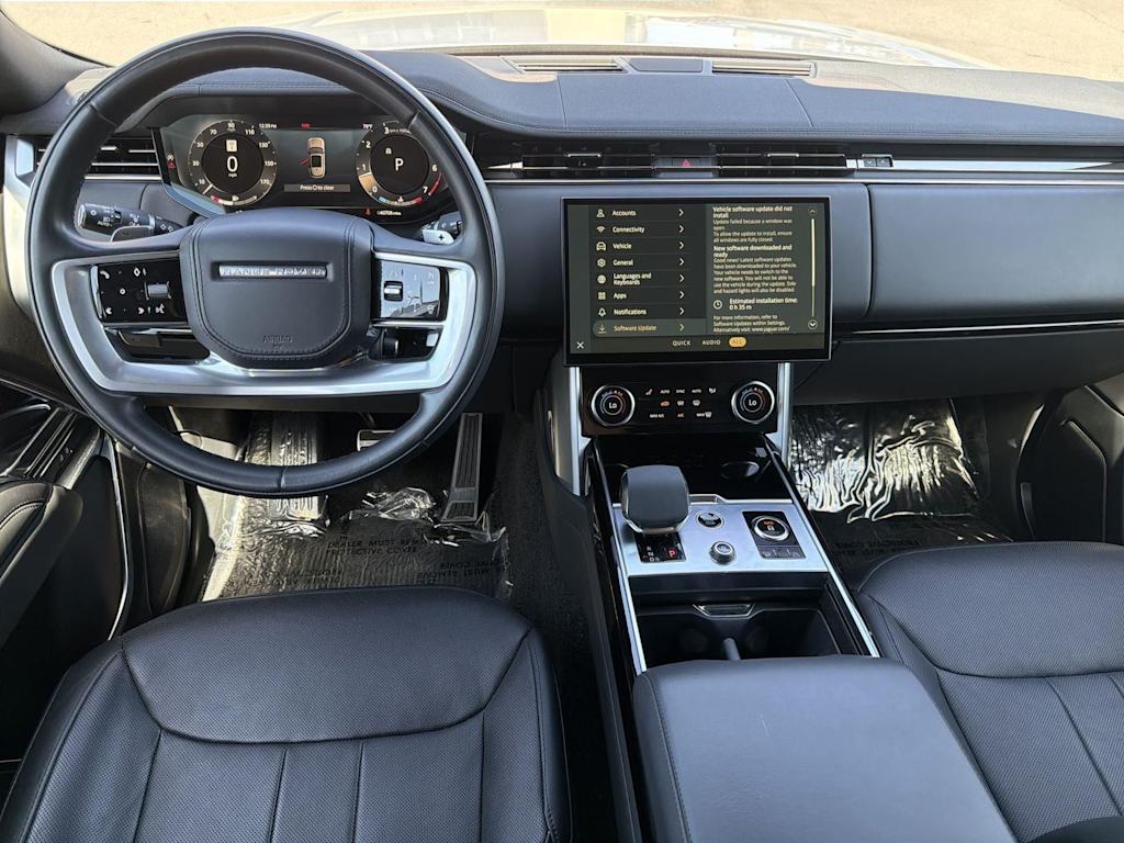 Thumbnail: 2023 Land Rover Range Rover - 2