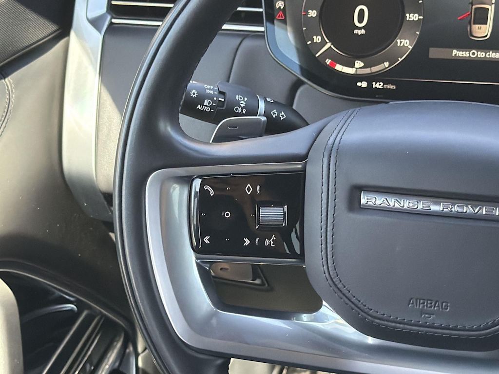 Thumbnail: 2023 Land Rover Range Rover - 23