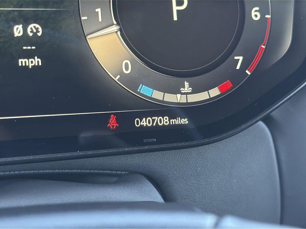 Thumbnail: 2023 Land Rover Range Rover - 16