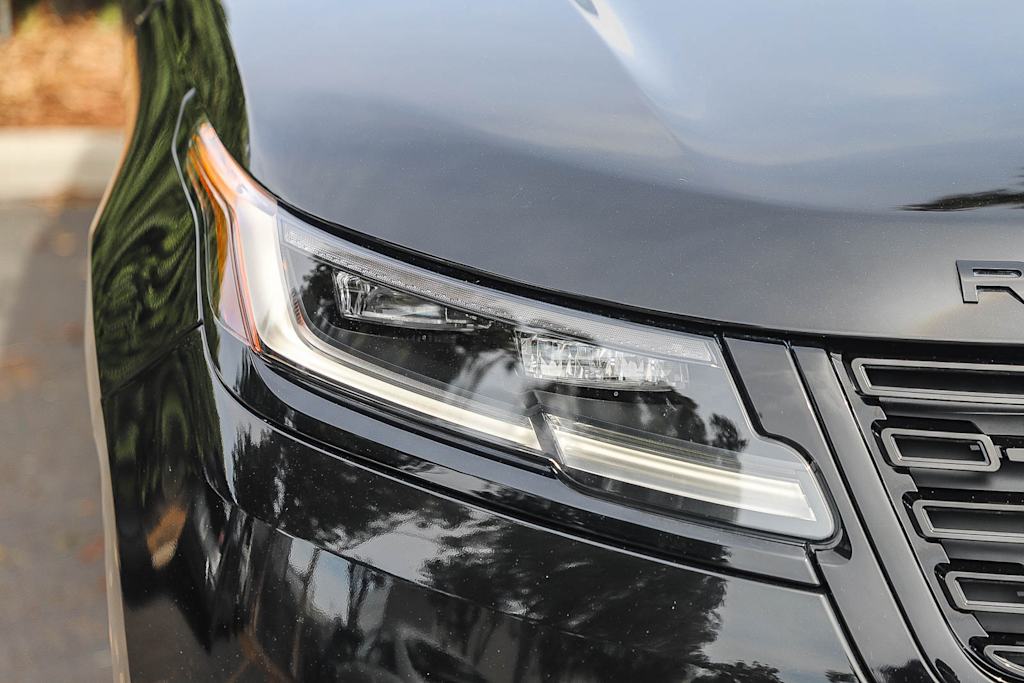 Thumbnail: 2024 Land Rover Range Rover Velar - 17